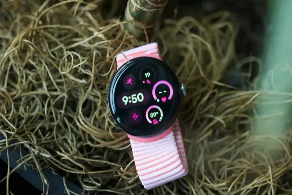 Google thực hiện cải tiến nhỏ nhưng đáng kể cho thời lượng pin của đồng hồ thông minh